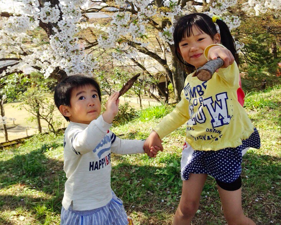 すっかりアウトドア派になった子どもたち