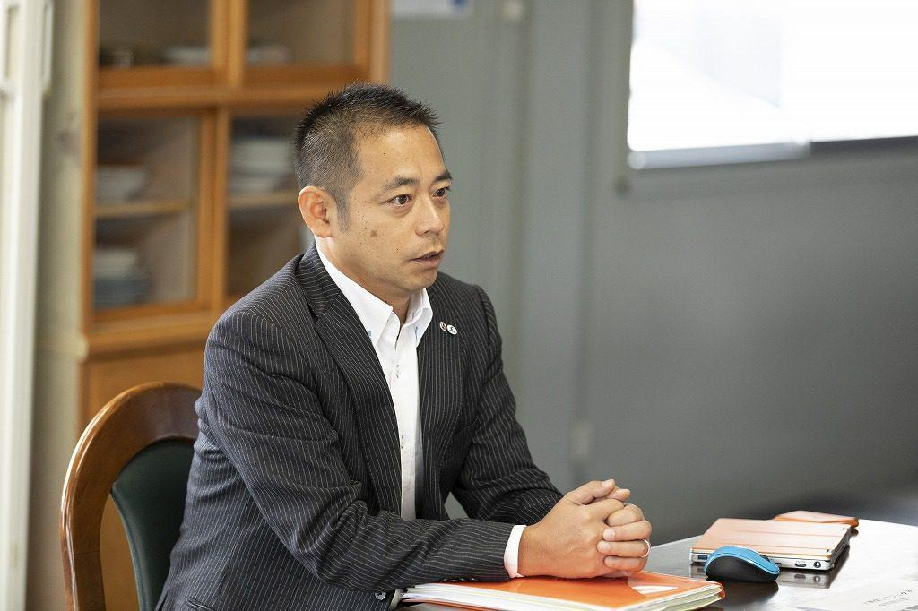 経営コンサルタントとして活躍する飯田さん。