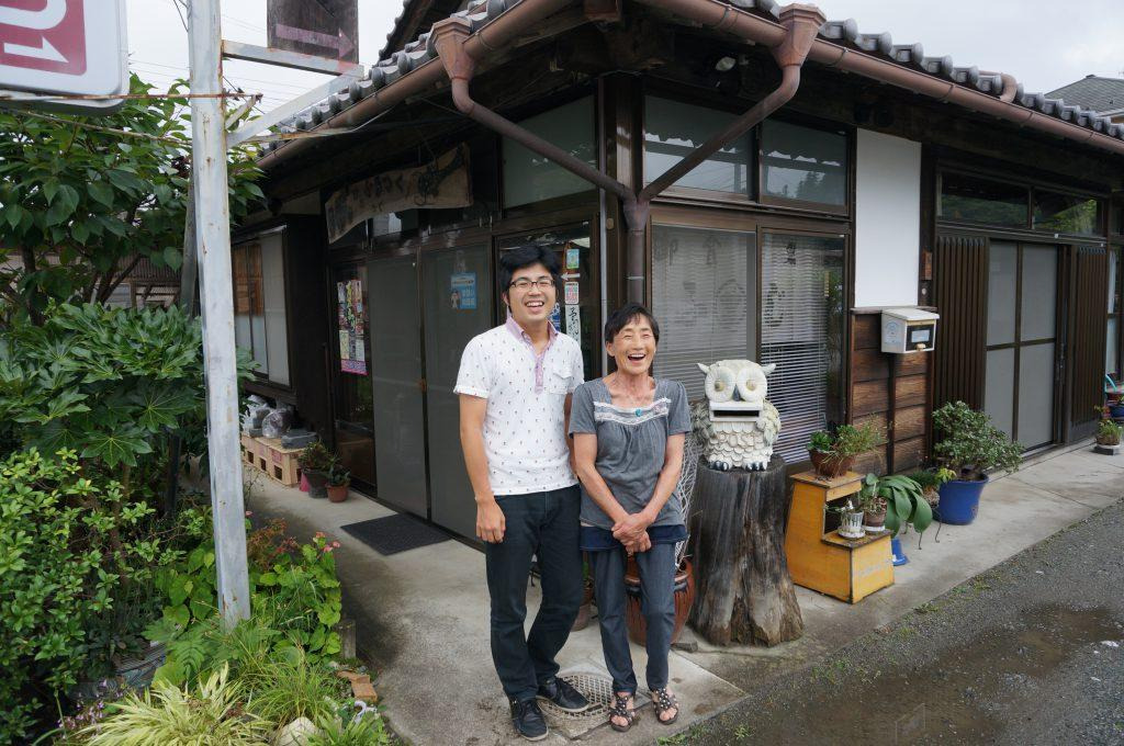 古崎さんの周りで地域の輪が広がります