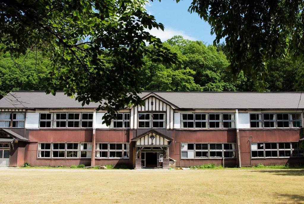 矢部さんの活動拠点である西会津国際芸術村